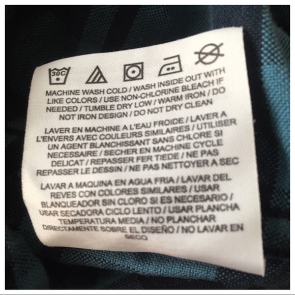 Hurley Men’s Blue Plaid Button-Down Shirt - Picture 5 of 5